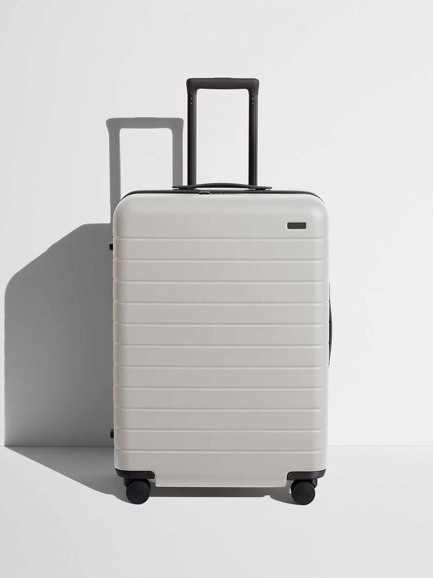 Front view of the Medium in Cloud Gray