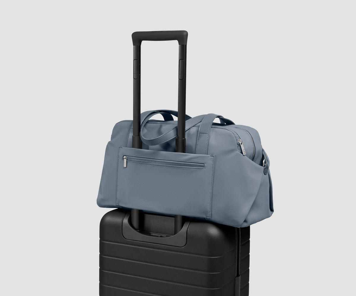 Signature Companion Bag in Coast Blue