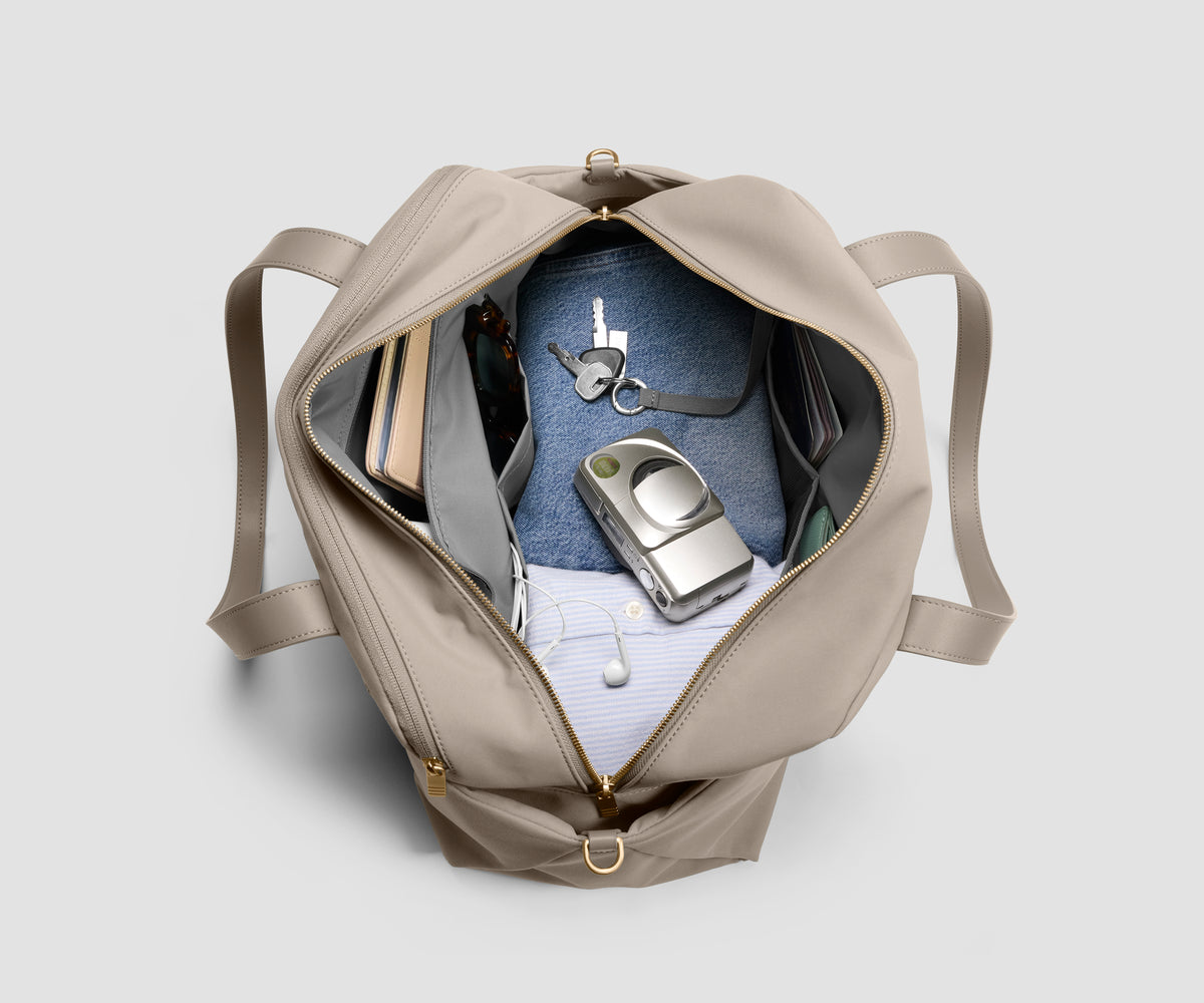 Signature Companion Bag in Dune Taupe