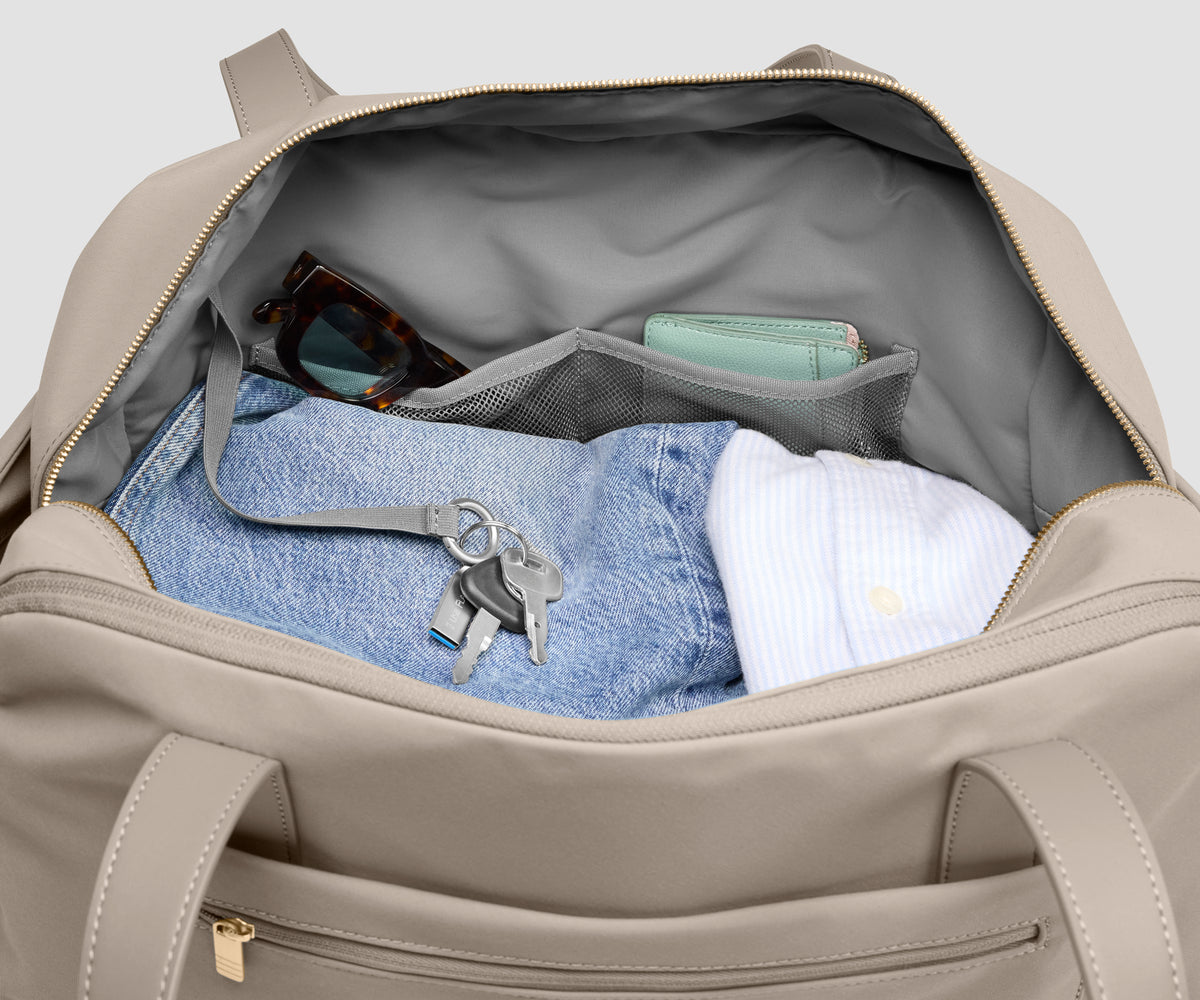 Signature Companion Bag in Dune Taupe