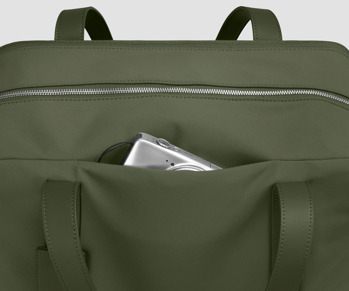 Signature Companion Bag in Olive Green
