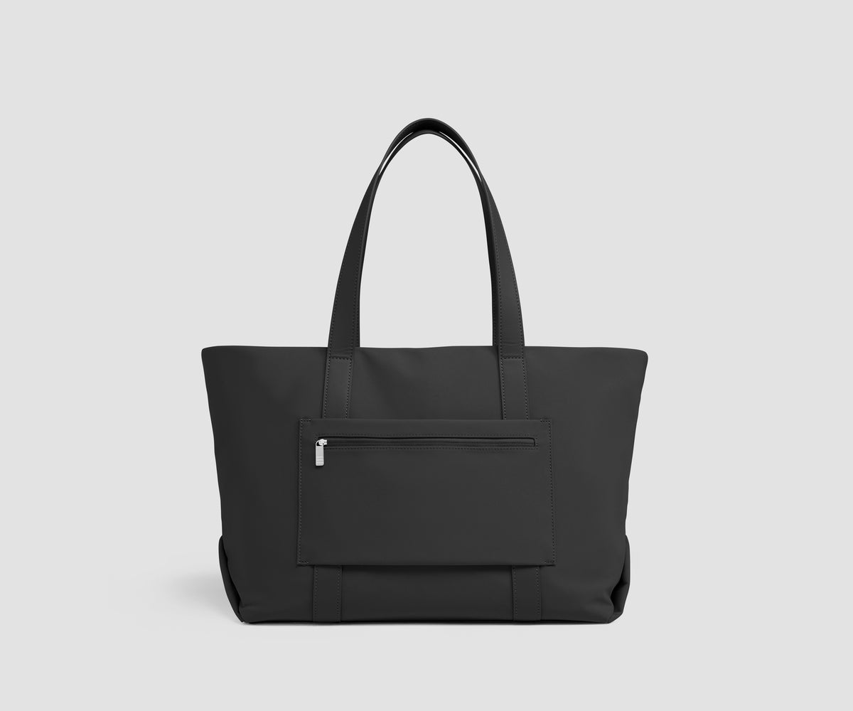 Signature Tote in Jet Black