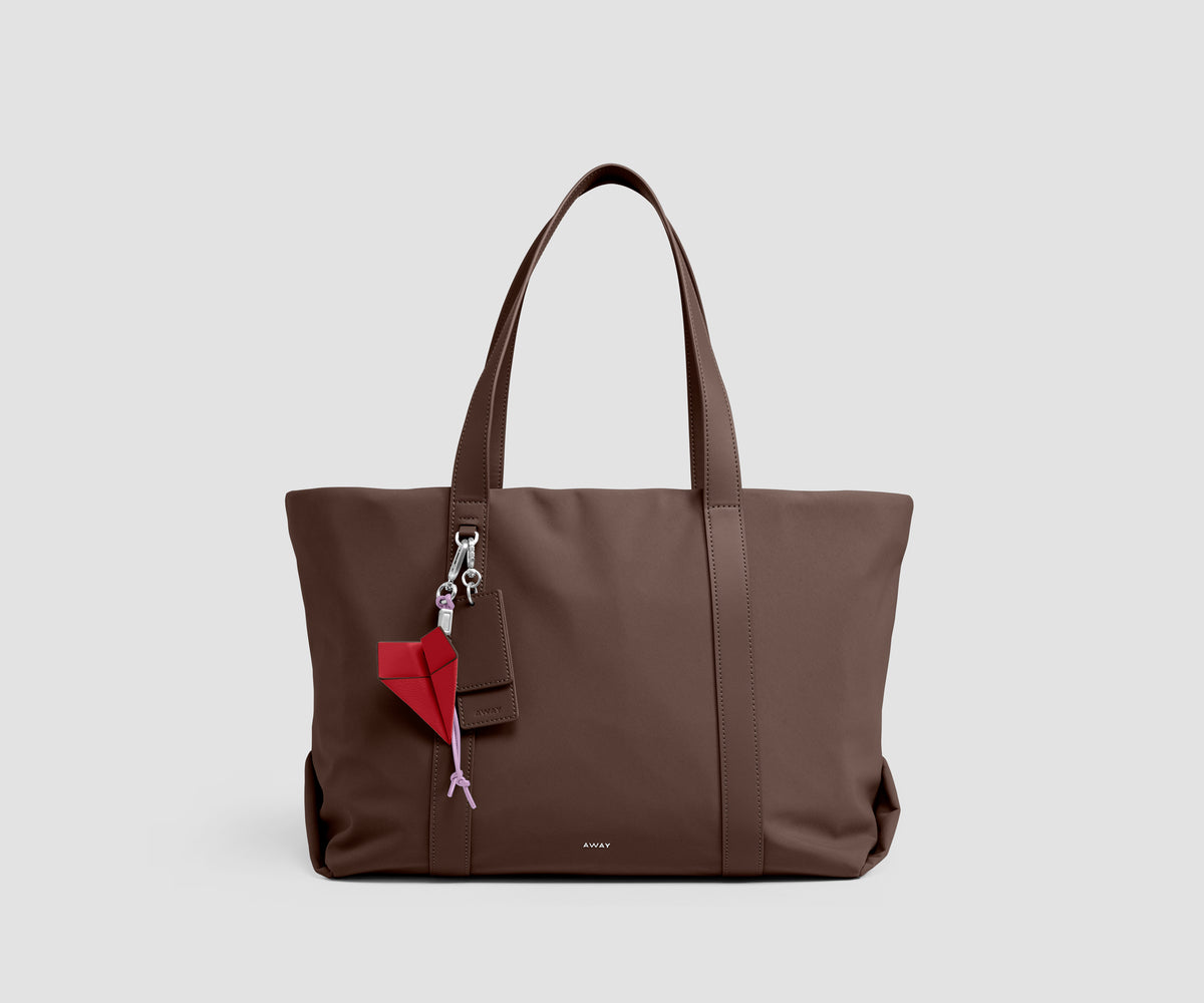 Signature Tote in Chocolate Brown