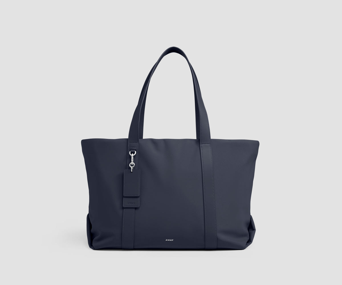 Signature Tote in Navy Blue