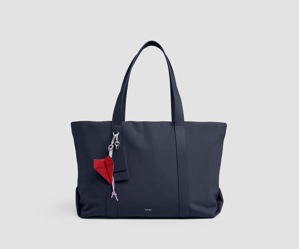 Signature Tote in Navy Blue