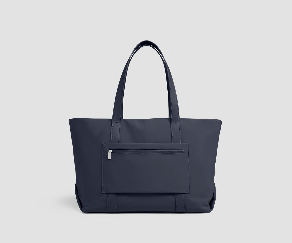Signature Tote in Navy Blue