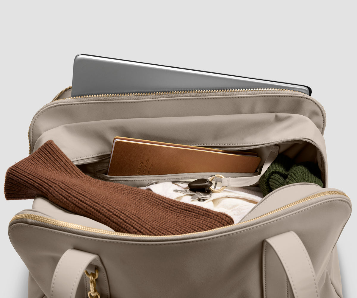 Signature Triple Zip Duffle in Dune Taupe