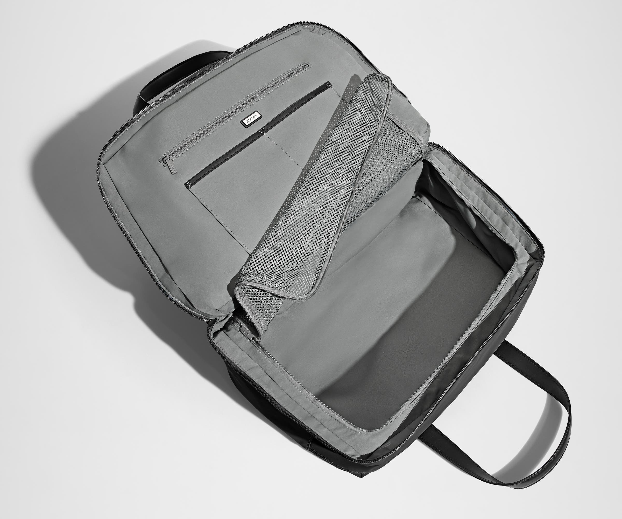 Away Overnight Bag in Jet Black